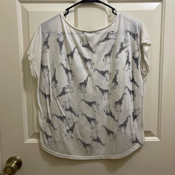 Giraffe top - Picture 3 of 3